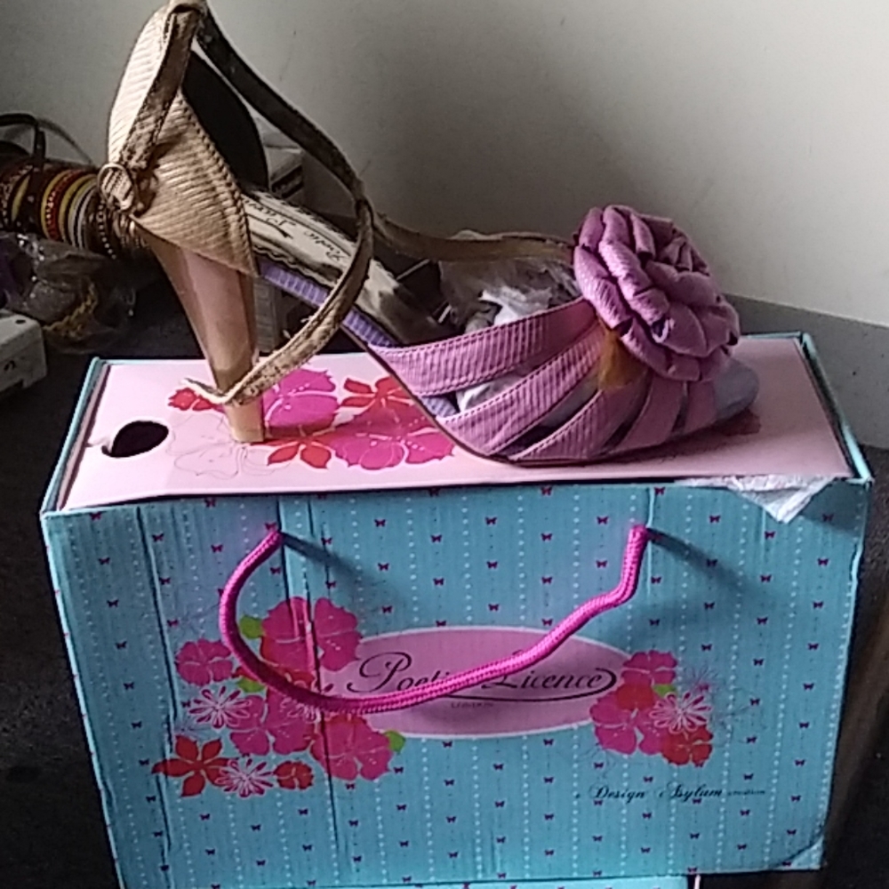 Ladies Shoes